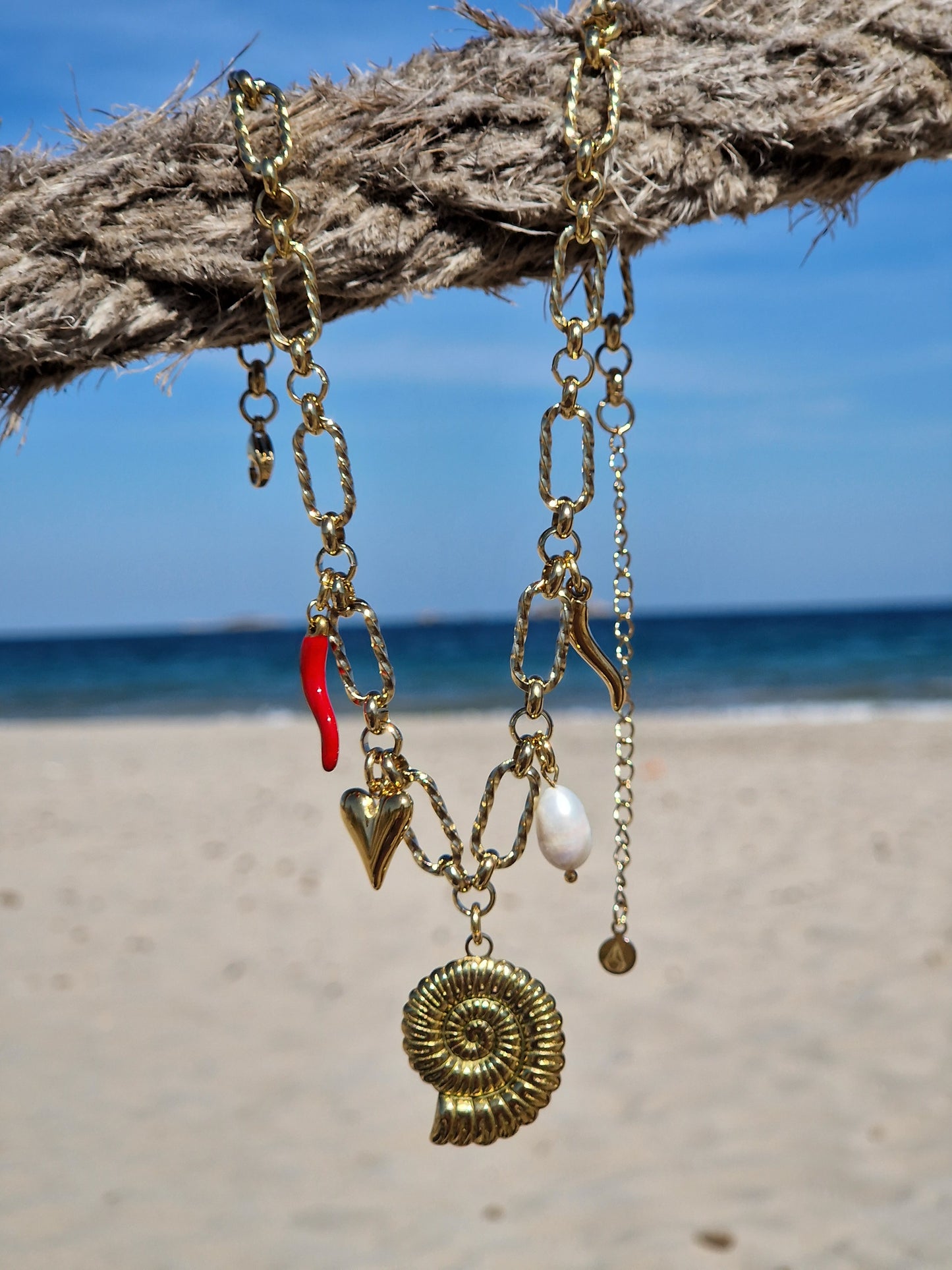 Collar The Shell